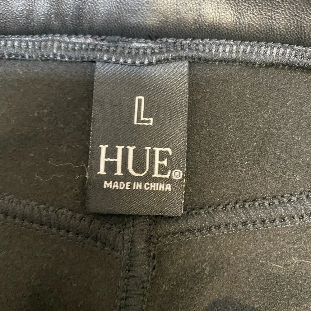 HUE Faux Leather Suede Lining Taper Leg Legging/Pant stretch pull on women’s L - Picture 12 of 13